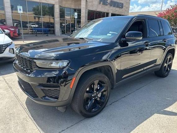 JEEP GRAND CHEROKEE 2023 1C4RJHAG0PC607734 image